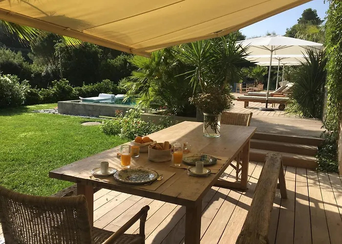 Sant-anna Oda ve Kahvaltı Saint-Tropez